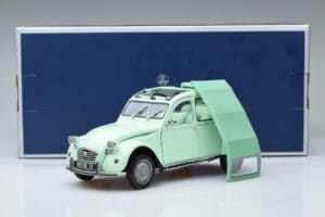 Citroen 2CV 6 Club Green Norev 1:18 181486 Diecast - image 7 of 7