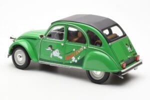 Citroen 2CV Saussente Green Minichamps 1:18 153111503 Diecast - image 7 of 8