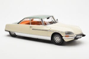 Citroen DS 21 Le Leman Cabriolet Ivory and Green Norev 1:18 181751 Diecast - image 4 of 6