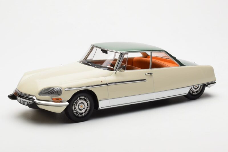 Citroen DS 21 Le Leman Cabriolet Ivory and Green Norev 1:18 Citroen DS 21 Le Leman Cabriolet Ivory and Green Norev 1:18 181751 Diecast