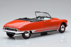 Citroen DS19 Cabriolet Norev 1:18 181599 Diecast - image 3 of 7
