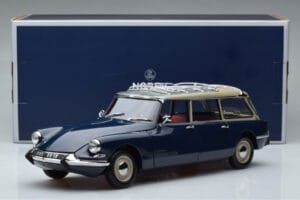 Citroen ID 19 Break Orient Blue Norev 1:18 181770 Diecast - image 9 of 9