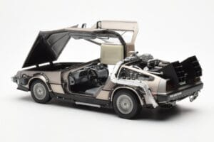 DeLorean DMC-12 Time Machine Back to the Future Silver Sun Star 1:18 2711 Diecast - image 7 of 8