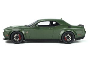 Dodge Challenger R/T SCAT Pack Widebody Green GT Spirit 1:18 GT815 Resin - image 3 of 5