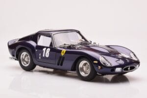 Ferrari 250 GTO Monterey Historic Races Laguna Seca 2004 CMC 1:18 M-255 Diecast - image 4 of 7