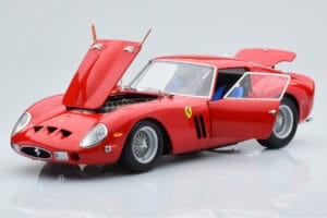 Ferrari 250 GTO Red Kyosho 1:18 08438R Diecast - image 2 of 10