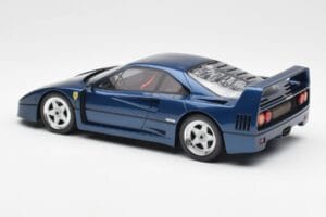 Ferrari F40 Blue GT Spirit 1:18 GT914 Resin - image 5 of 6