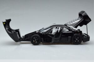Ferrari F40 Lightweight Black Kyosho 1:18 08412BK Diecast - image 4 of 12