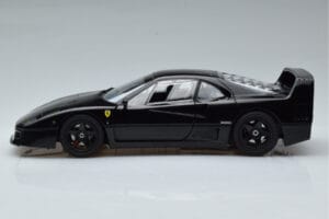 Ferrari F40 Lightweight Black Kyosho 1:18 08412BK Diecast - image 5 of 12