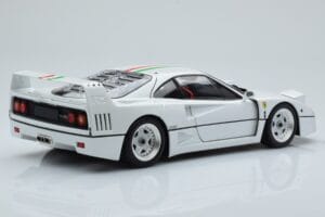 Ferrari F40 Pearl White Italy Kyosho 1:18 08416PWT-G Diecast - image 3 of 8