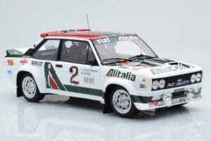 Fiat 131 Abarth Alitalia #2 W. Röhrl / C. Geistdörfer Rally Monte Carlo 1978 Kyosho 1:18 08376G Diecast - image 6 of 10