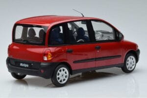 Fiat Multipla Otto 1:18 OT420 Resin - image 2 of 6