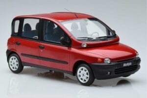 Fiat Multipla Otto 1:18 OT420 Resin - image 4 of 6