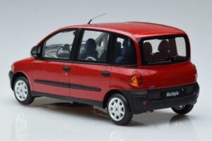 Fiat Multipla Otto 1:18 OT420 Resin - image 5 of 6