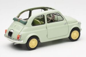 Fiat Nuova 500 Clear Green Kyosho 1:18 08966LG Diecast - image 3 of 8