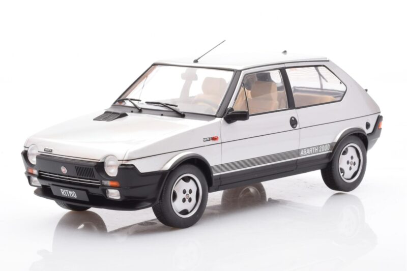 Fiat Ritmo TC 125 Abarth Silver MCG 1:18 MCG18417 Diecast