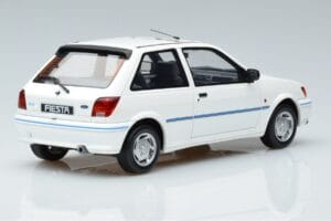 Ford Fiesta Mk3 XR2i Otto 1:18 OT967 Resin - image 2 of 6