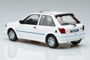 Ford Fiesta Mk3 XR2i Otto 1:18 OT967 Resin - image 5 of 6