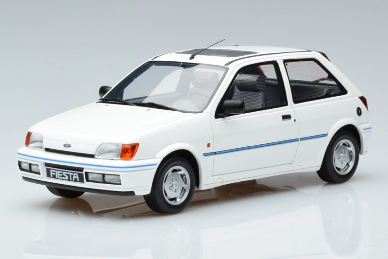 Ford Fiesta Mk3 XR2i Otto 1:18 Ford Fiesta Mk3 XR2i Otto 1:18 OT967 Resin