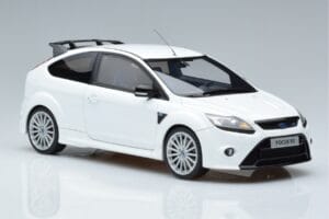 Ford Focus RS Mk2 White Otto 1:18 OT977 Resin - image 4 of 6