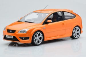 Ford Focus Mk2 ST 2.5 Electric Orange Otto 1:18 Ford Focus Mk2 ST 2.5 Electric Orange Otto 1:18 OT961 Resin