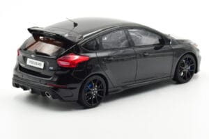 Ford Focus RS Mk3 Black Otto 1:18 OT950 Resin - image 2 of 8