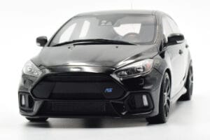 Ford Focus RS Mk3 Black Otto 1:18 OT950 Resin - image 6 of 8