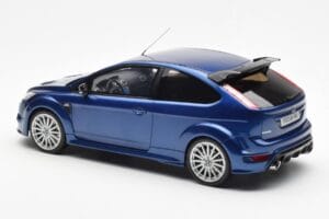 Ford Focus RS Mk2 Blue Otto 1:18 OT1067 Resin - image 5 of 6
