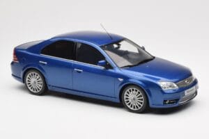 Ford Mondeo ST220 Performance Blue Otto 1:18 OT448 Resin - image 4 of 6