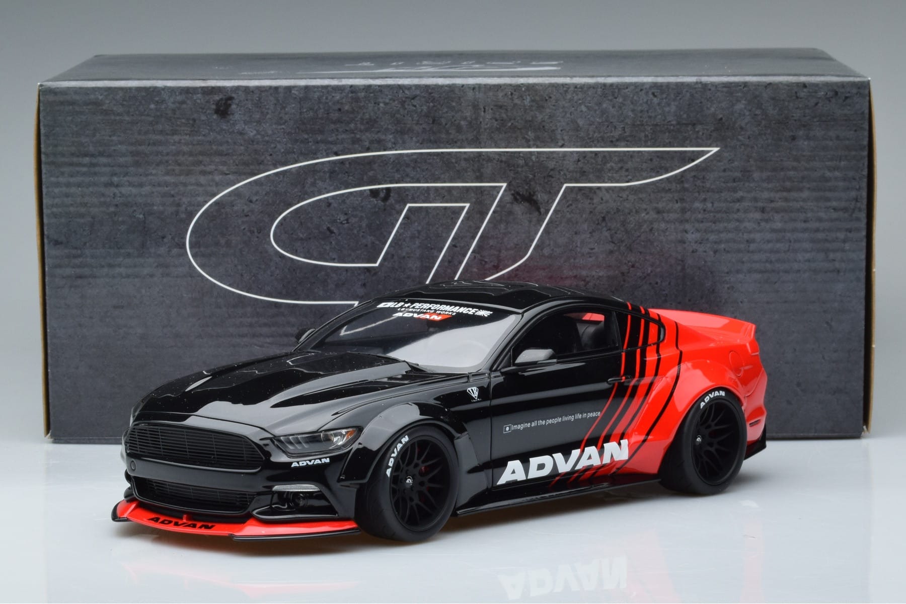 GT Spirit Ford Mustang S550 LB Works Advan 1:18