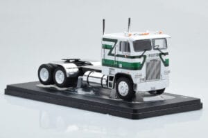 Freightliner FLA White Green IXO 1:43 TR149 Diecast - image 3 of 4