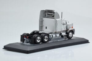 GMC General SBFA Silver IXO 1:43 TR166 Diecast - image 2 of 6