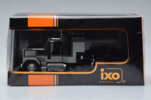 GMC General Silver Black IXO 1:43 TR117 Diecast - image 6 of 6
