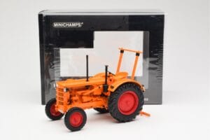 Hanomag R28 Farm Tractor Minichamps 1:18 109153072 Diecast - image 6 of 6