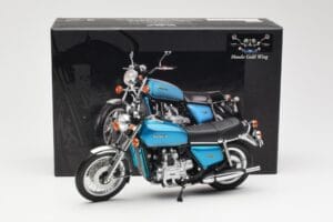 Honda Gold Wing GL1000 Blue Metallic Minichamps 1:12 122161600 Diecast - image 6 of 6