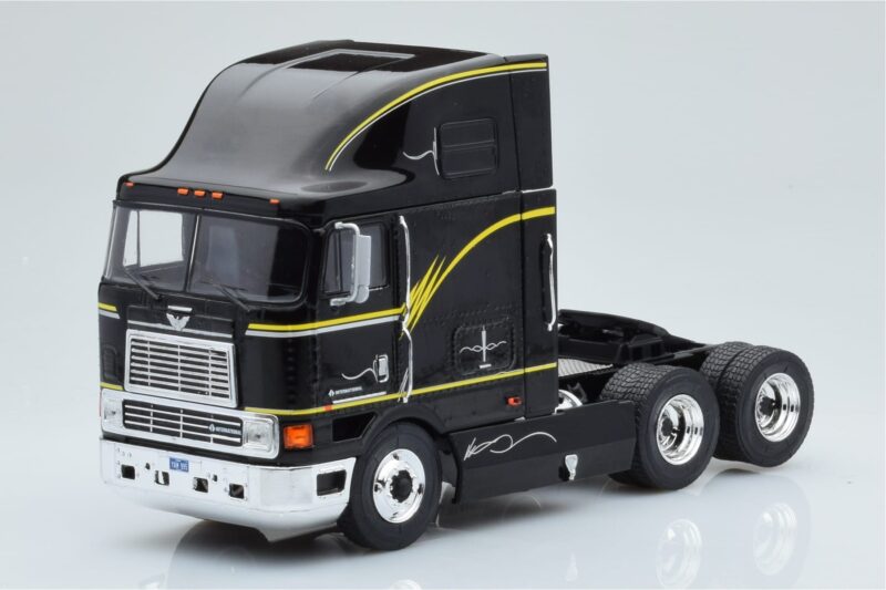 International Eagle Cabover Black IXO 1:43 TR169 Diecast