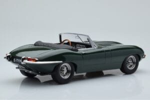 Jaguar E-Type Series 1 Roadster Green KK-Scale 1:18 KKDC180481 Diecast - image 2 of 6