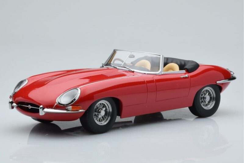 Jaguar E-Type Series 1 Roadster Red KK-Scale 1:18 Jaguar E-Type Series 1 Roadster Red KK-Scale 1:18 KKDC180482 Diecast