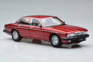 Jaguar XJ6 XJ40 Flamenco Red Almost Real 1:18 810541 Diecast - image 6 of 11