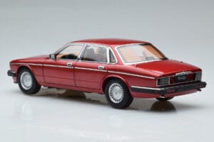 Jaguar XJ6 XJ40 Flamenco Red Almost Real 1:18 810541 Diecast - image 7 of 11