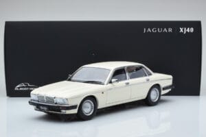 Jaguar XJ6 XJ40 Glacier White Almost Real 1:18 810542 Diecast - image 11 of 11