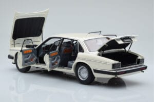 Jaguar XJ6 XJ40 Glacier White Almost Real 1:18 810542 Diecast - image 5 of 11