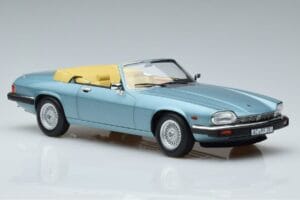 Jaguar XJS V12 Convertible Light Blue Metallic Norev 1:18 182635 Diecast - image 4 of 6
