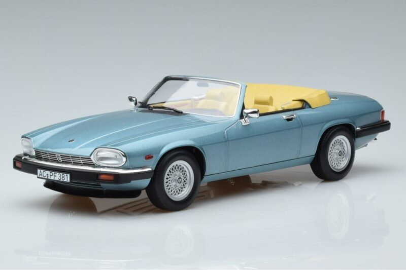 Jaguar XJS V12 Convertible Light Blue Metallic Norev 1:18 Jaguar XJS V12 Convertible Light Blue Metallic Norev 1:18 182635 Diecast