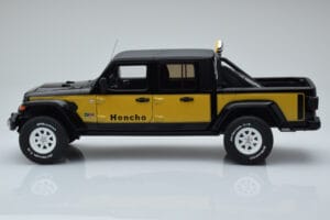 Jeep Gladiator Honcho Black GT Spirit 1:18 GT422 Resin - image 3 of 6