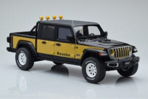 Jeep Gladiator Honcho Black GT Spirit 1:18 GT422 Resin - image 4 of 6