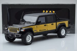 Jeep Gladiator Honcho Black GT Spirit 1:18 GT422 Resin - image 6 of 6
