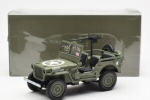 Jeep Willys MB US Army D-Day 1944 Norev 1:18 189016 Diecast - image 10 of 10