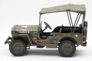 Jeep Willys With Canvas Top UT Models 1:18 180149002 Diecast - image 3 of 6