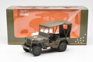 Jeep Willys With Canvas Top UT Models 1:18 180149002 Diecast - image 6 of 6